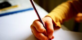 Czy szkolenie wstępne bhp może być w formie samokształcenia?